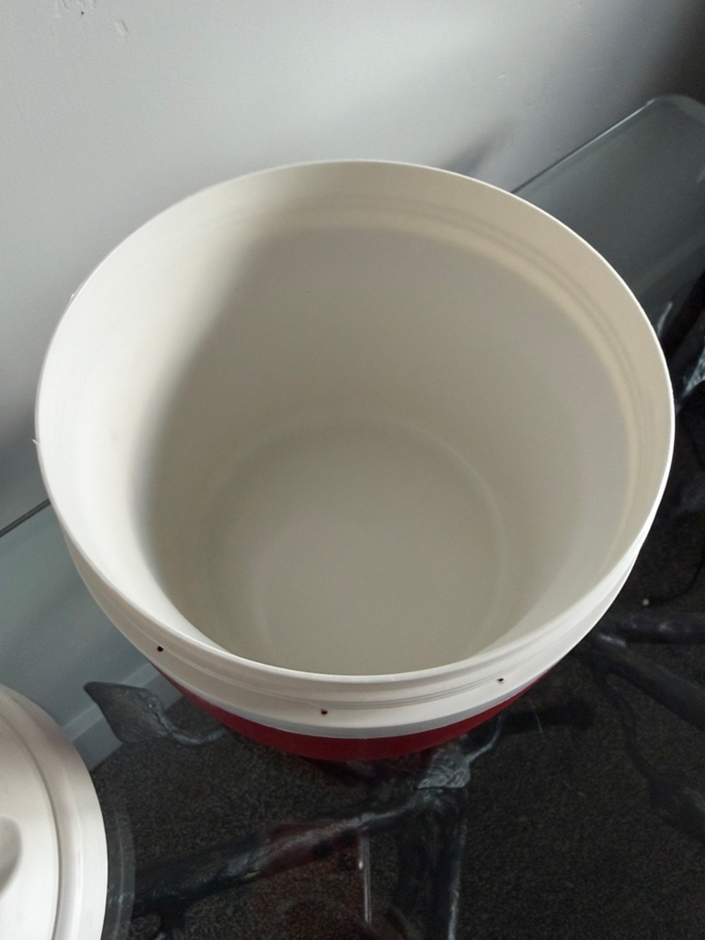 Vintage Igloo Elite 1/2 Gallon Insulated Water Jug Red & White. Pre-Owned - Picture 13 of 16